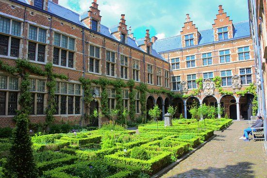 Casa, talleres y museo Plantin-Moretus